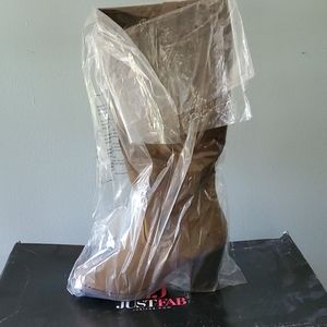 Never worn